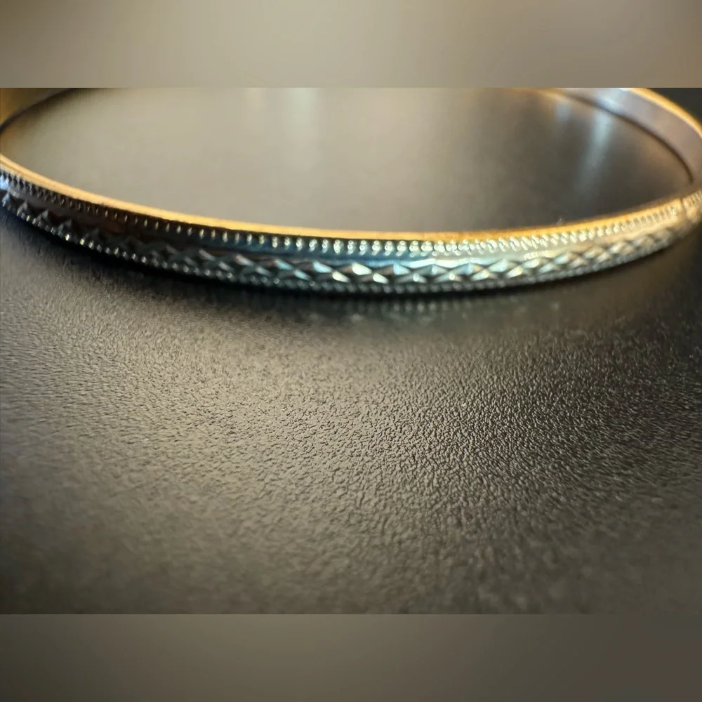 Vintage 1980s Gold Tone Bangle Bracelet Set Textured Stack Boho Minimalist - EUC